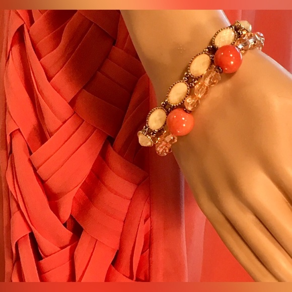 Vibrant peach silk shift-dress, unique detail, size small, NWOT. Light&relaxed - Picture 5 of 13